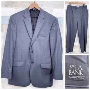 Jos A Bank Travelers Tailored Fit Sharkskin Suit Gray Wool Mens 41L 35x29